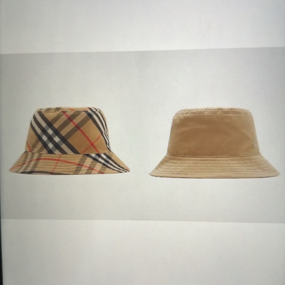 Burberry Bucket Hat, Vintage Check Tech, Medium, Beige, Reversable. - Picture 5 of 5